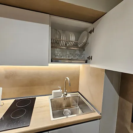 Apartment Jacuzzi Living Center 2