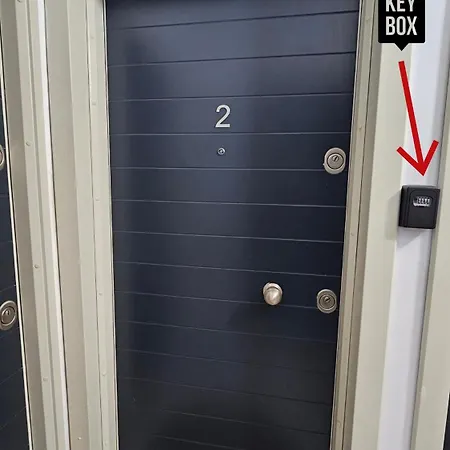 公寓 Jacuzzi Living Center 2 地拉那