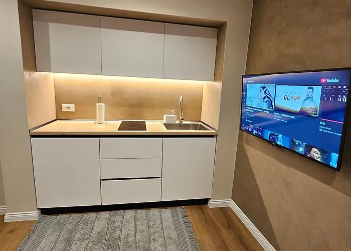 Jacuzzi Living Center 2 Διαμέρισμα Τίρανα