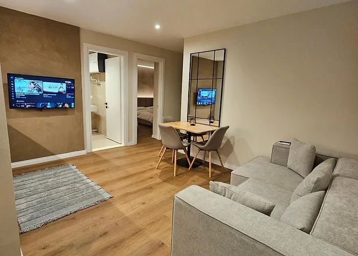 Appartement Jacuzzi Living Center 2 Tirana